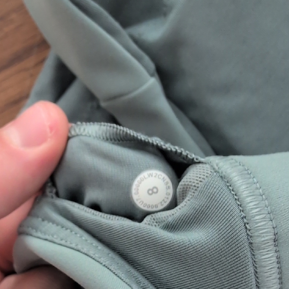 Lululemon Glow Up Bra - Picture 3 of 3